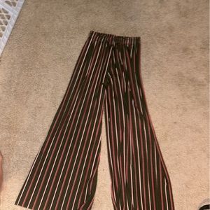 green flowy stripped pants